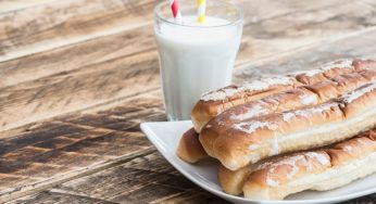 Horchata de chufa con fartons